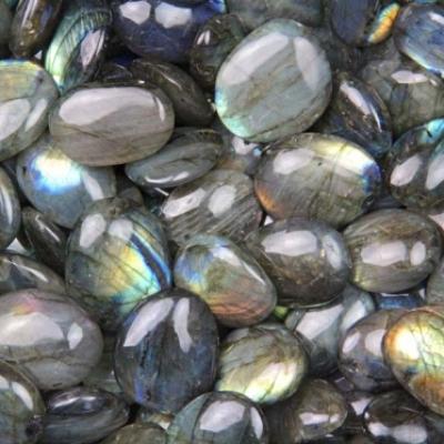 Labradorite AA galets plats