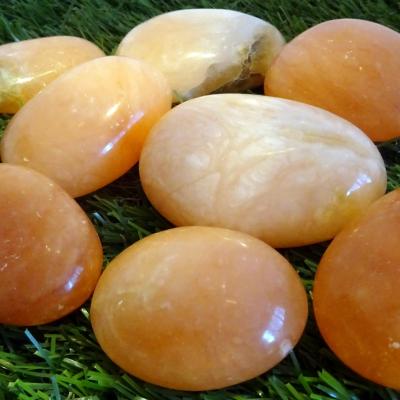 Galet  Calcite orange