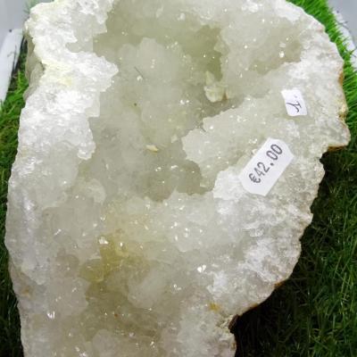 Géode  Cristal de Roche (1) 1.555 kg