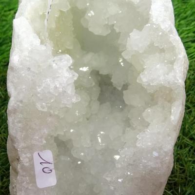 Géode  Cristal de Roche (10) 759 g