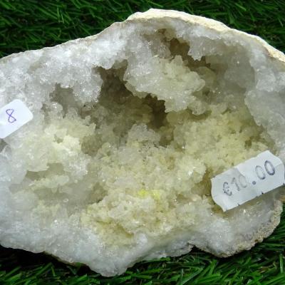 Géode  Cristal de Roche (8) 443 g